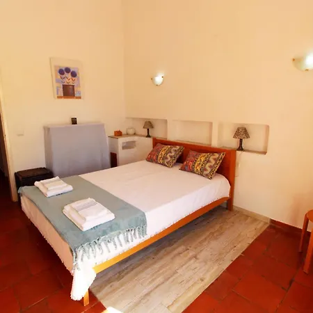 V2 - Aldeia Do Golfe B2 *