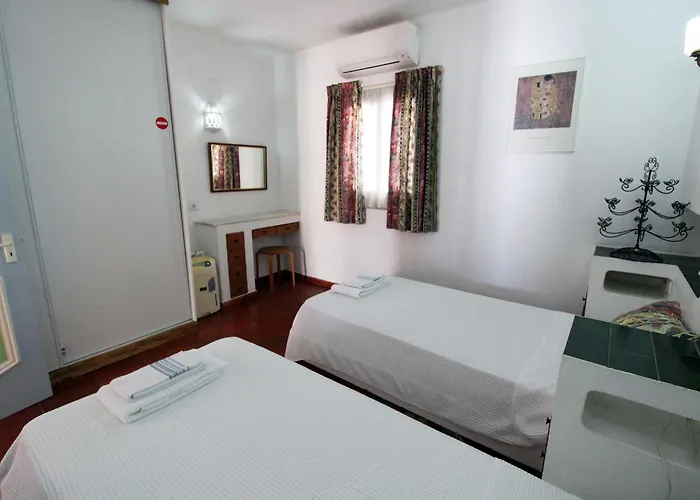 V2 - Aldeia Do Golfe B2 *