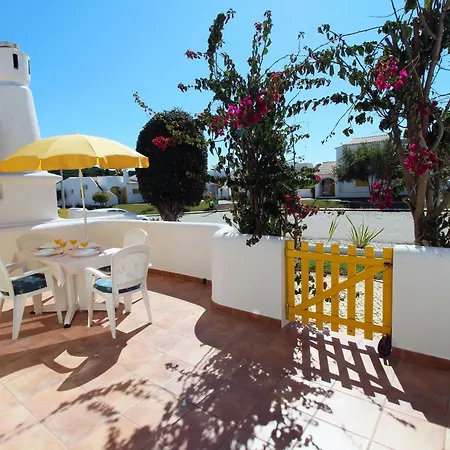 V2 - Aldeia Do Golfe B2