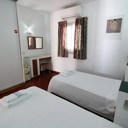 V2 - Aldeia Do Golfe B2 *