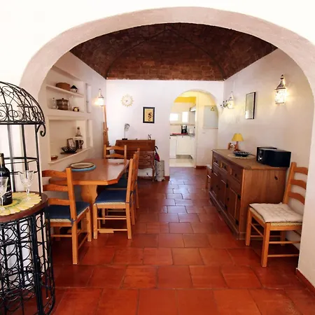 V2 - Aldeia Do Golfe B2