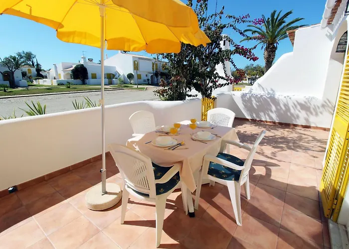 V2 - Aldeia Do Golfe B2 Holiday home Quarteira